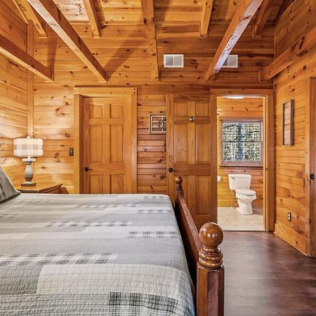 Mountain Laurel Holiday Home ガトリンバーグ エクステリア 写真