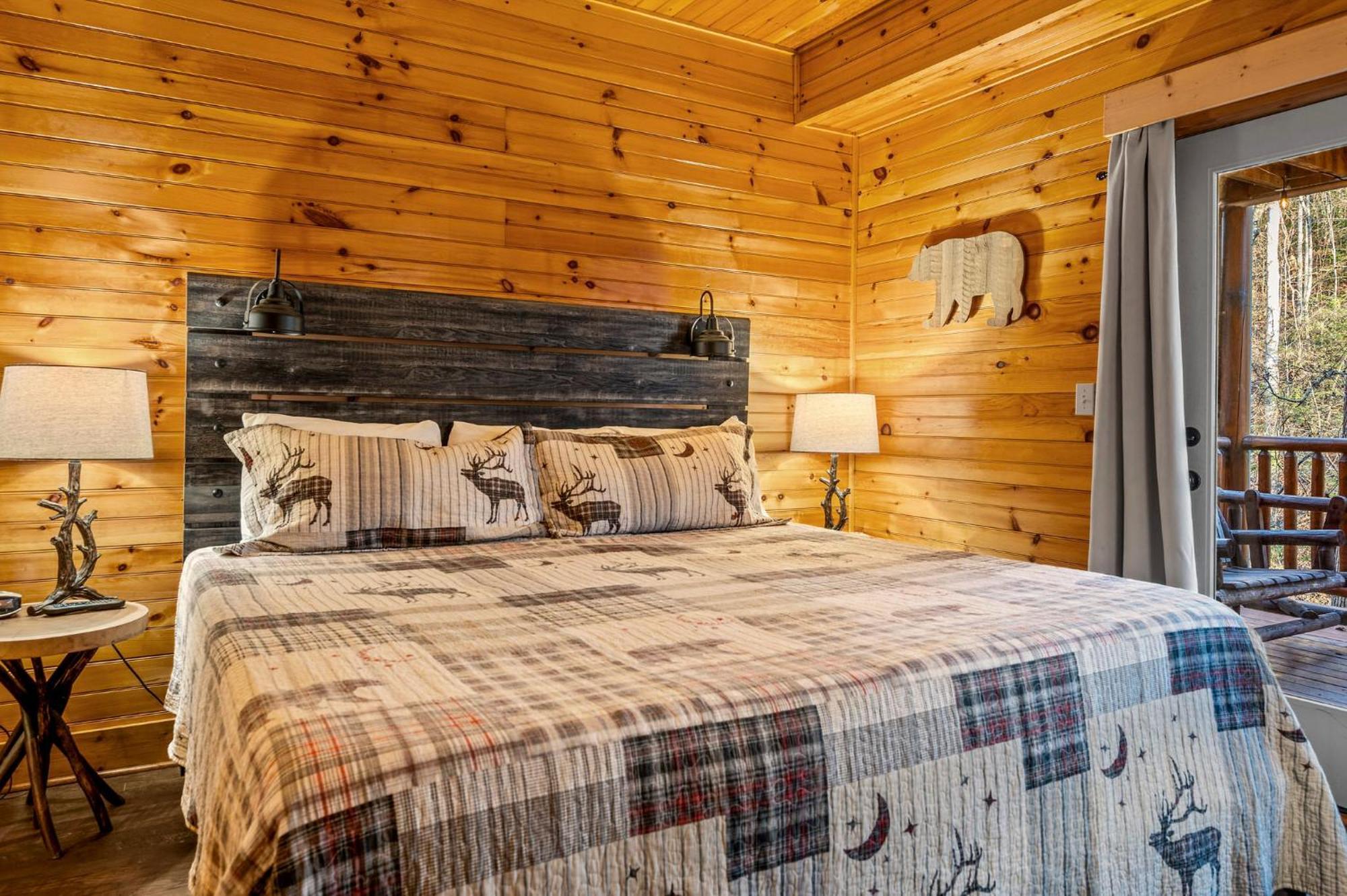 Mountain Laurel Holiday Home ガトリンバーグ エクステリア 写真