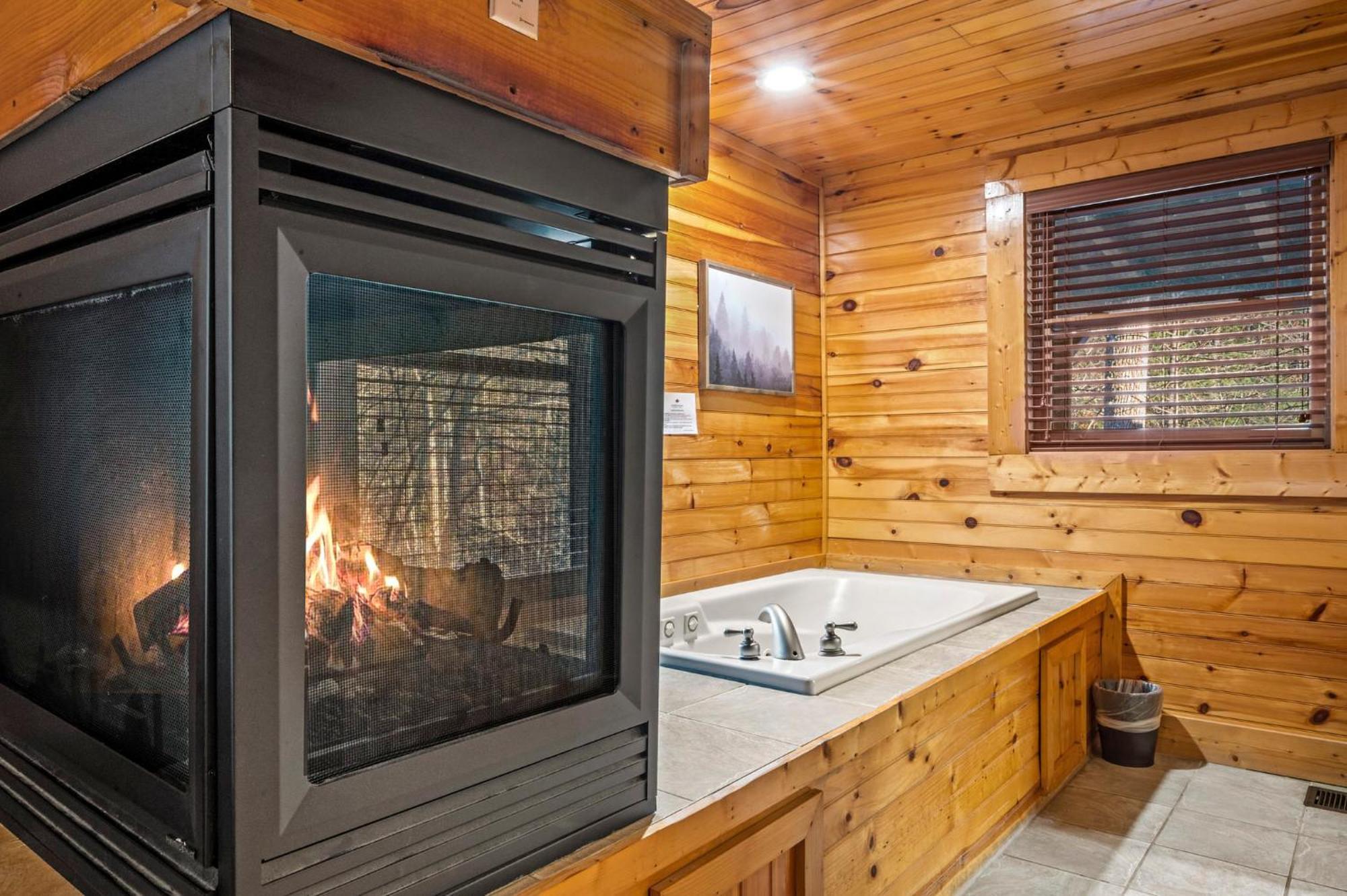Mountain Laurel Holiday Home ガトリンバーグ エクステリア 写真